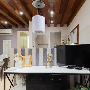 https://appartamento-stella.hotelslidodijesolo.com